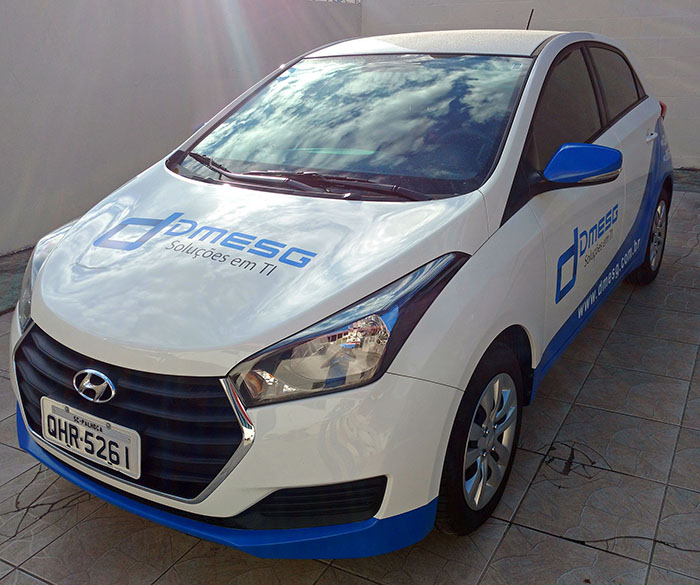 Carro plotado empresa ti